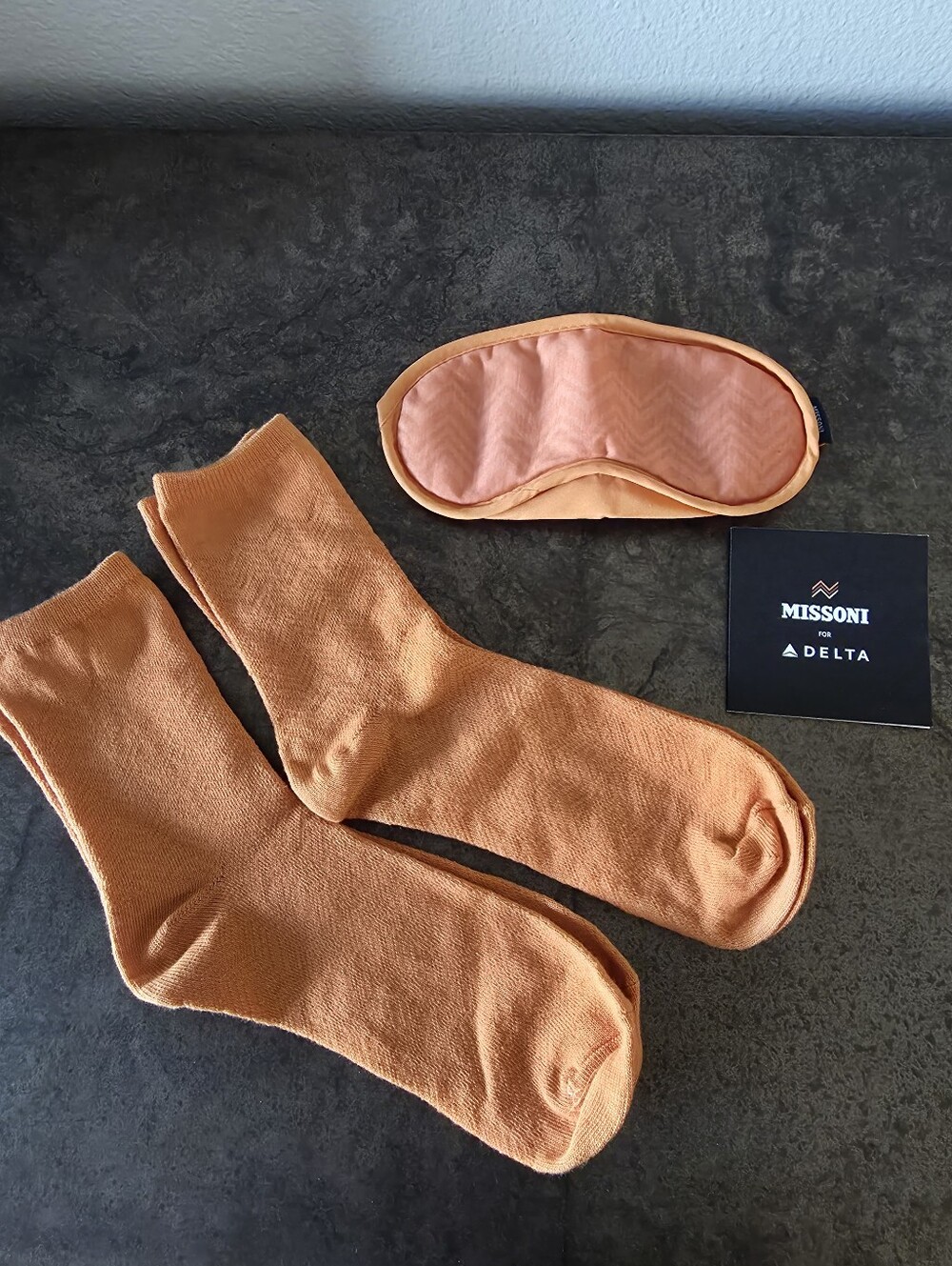 Missoni For Delta One 2 Pairs Of Orange Socks + Eye Mask